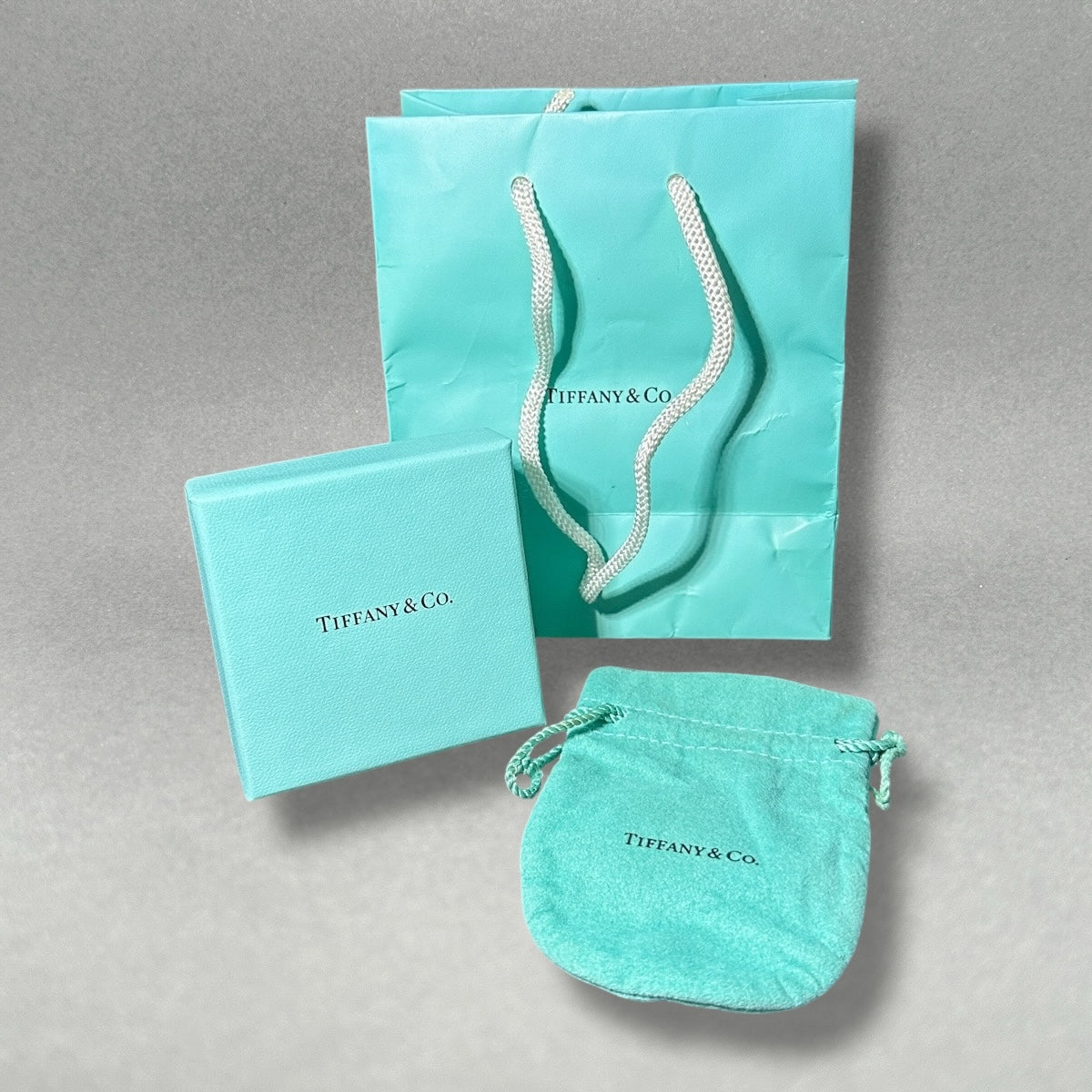 Estate Tiffany & Co. Outer Box, Gift Bag & Pouch (Empty) – Walter