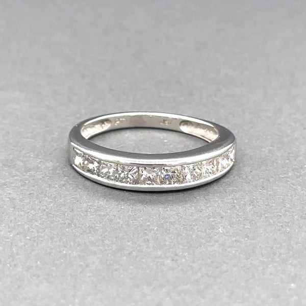 Estate Platinum 0.57ctw H-I/SI1-2 Diamond Wedding Ring