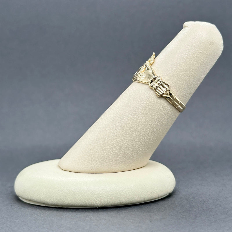 Estate 14K Y Gold Claddagh Ring