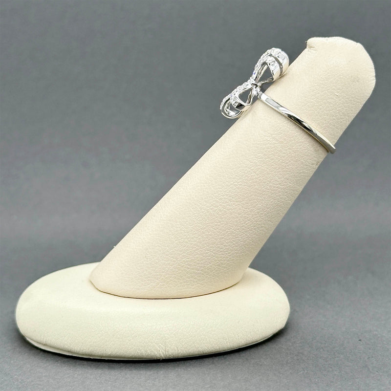 Estate 14K W Gold 0.26ctw H-I/SI1-2 Diamond Bow Ring
