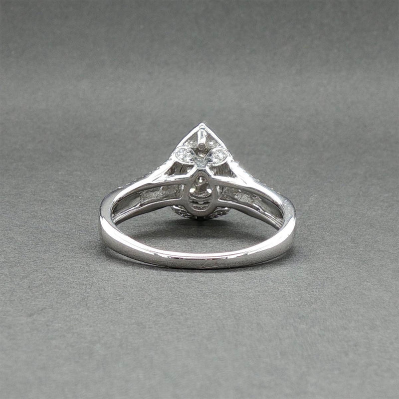 Estate 14K W Gold 0.98ctw Diamond Pear Cluster Ring