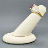 Estate Anillo de oro Y de 18 quilates con rubí de 3,73 quilates y diamantes de 3,00 quilates GIA #5201725372