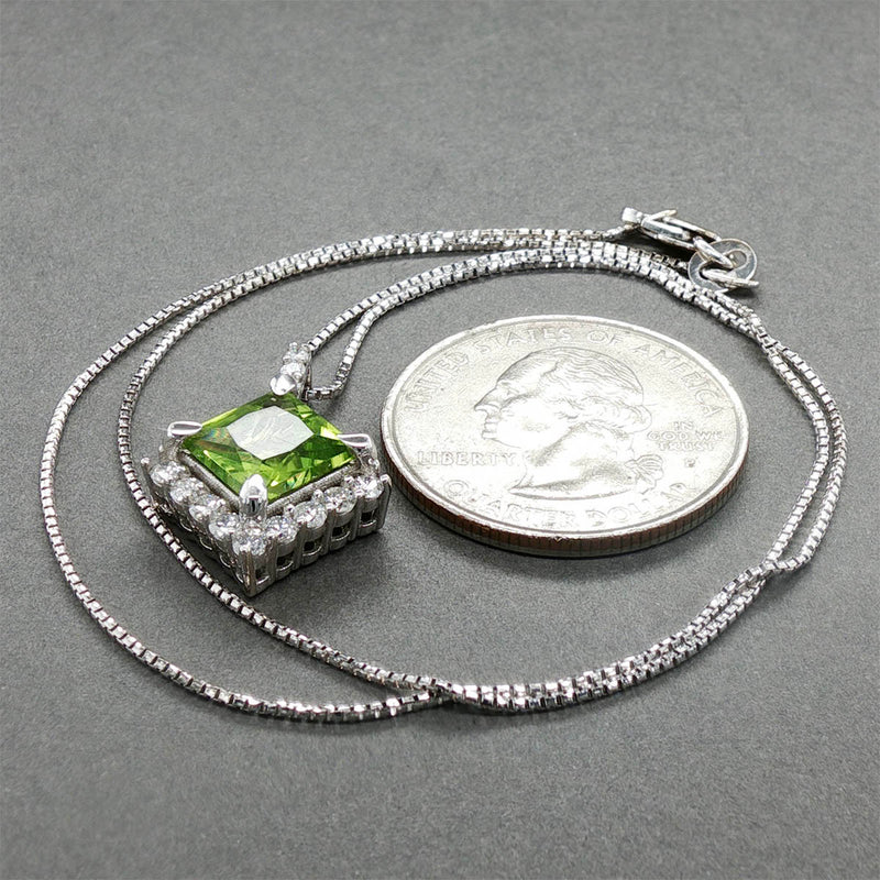Estate 14K W Gold 2.73ct Peridot & 0.33ctw Diamond Pendant