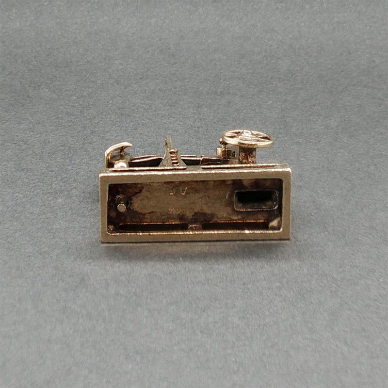 Estate 14K Y Gold Oil Rig Charm