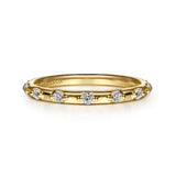 14K Y Gold 0.27ctw G/SI2 Diamond Station Ring