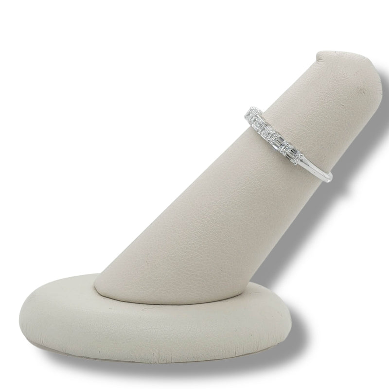 14K W Gold 1.00ctw G/SI1 10 Emerald Cut Diamond Band