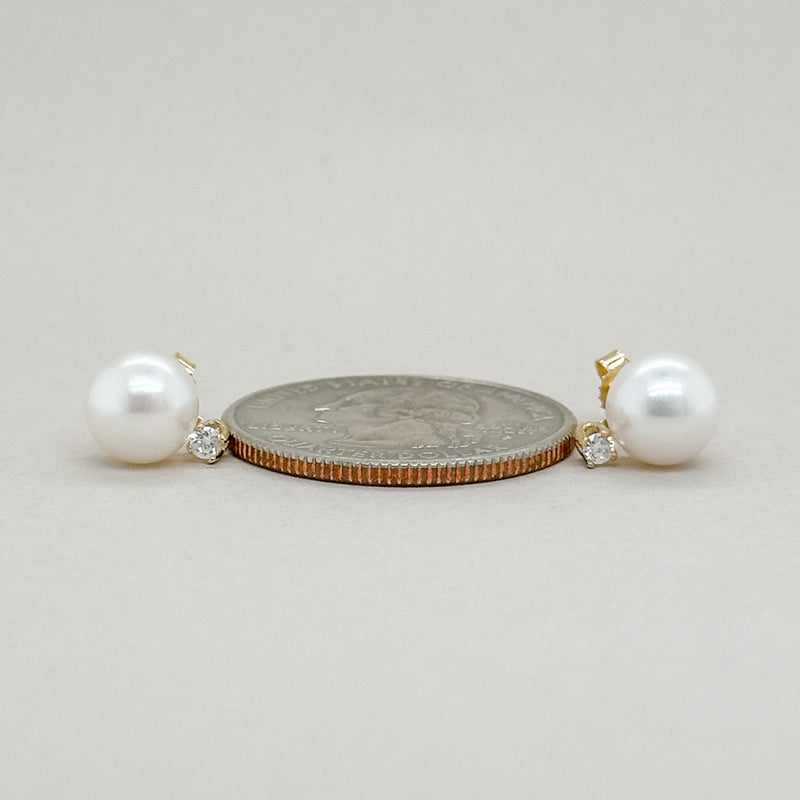 14K Y Gold 7.50-8mm Pearl & Diamond earrings