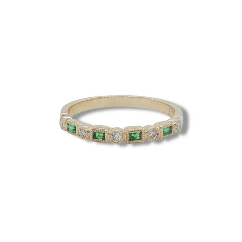 14K Y Gold 0.12ctw Emerald 0.08ctw G/SI1 Milgrain Diamond Band