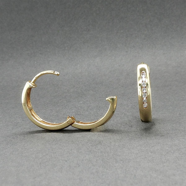 Estate 14K Y Gold 0.12ctw Diamond Hoop Earrings