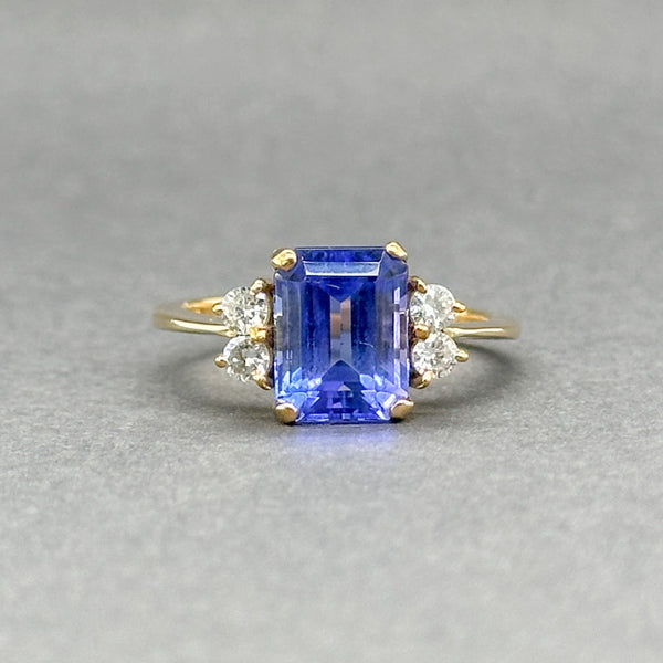 Estate 18K Y Gold 2.40ct Tanzanite & 0.17ctw Diamond Ring