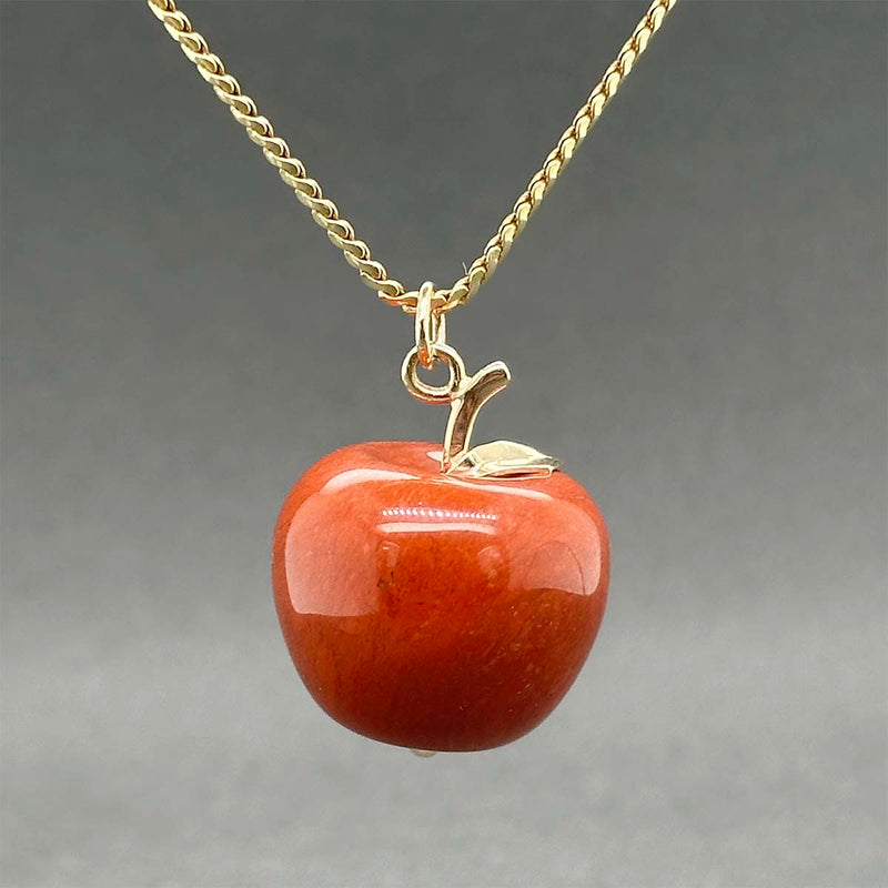 Estate 14K Y Gold 33.50ct Jasper Apple Pendant