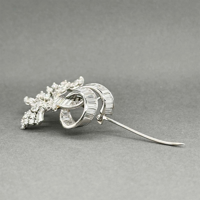 Estate Retro Platinum 5.58ctw Diamond Brooch