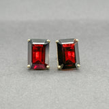 Estate 14K Y Gold Garnet Stud Earrings