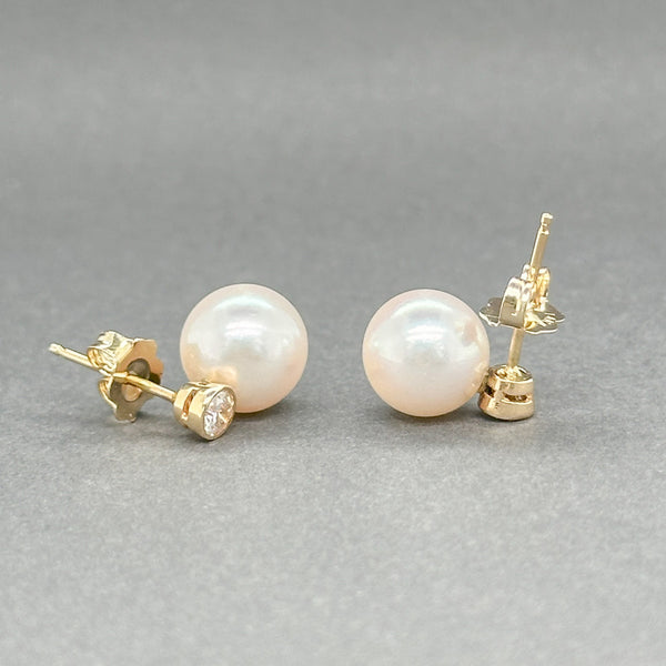 Estate 14K Y Gold 0.28ctw I-J/SI1-2 Diamond & Akoya Pearl Earrings