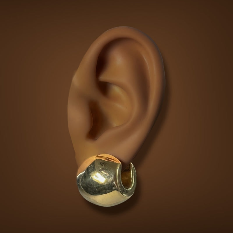 Estate 18K Y Gold 20.77mm Wide Huggie Earrings