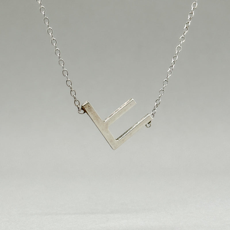 Colgante SS con inicial "F" lateral