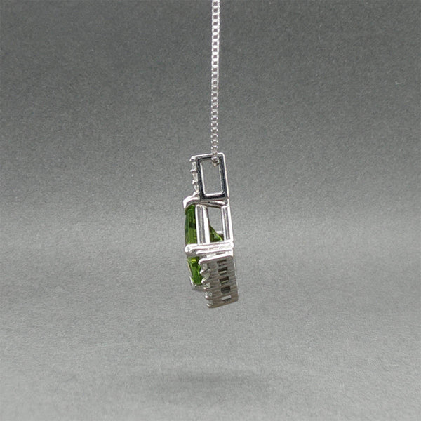 Estate 14K W Gold 2.73ct Peridot & 0.33ctw Diamond Pendant