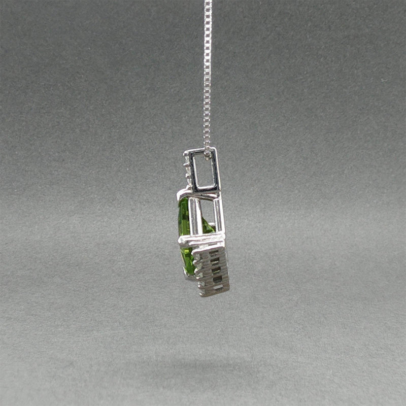 Estate 14K W Gold 2.73ct Peridot & 0.33ctw Diamond Pendant