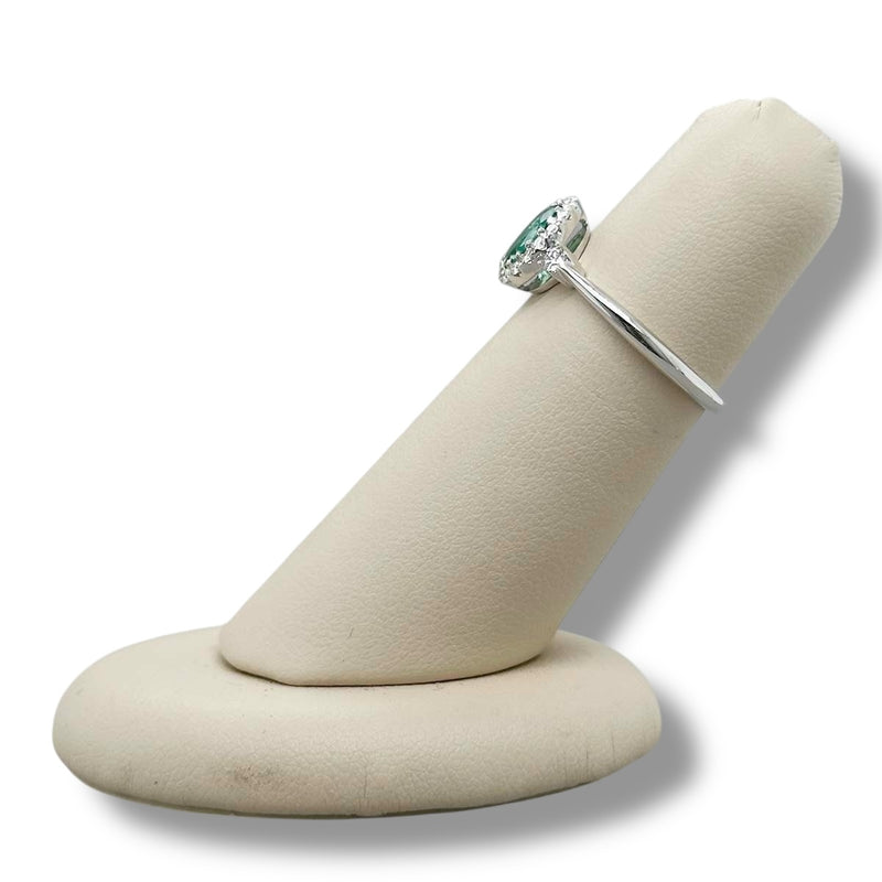 18K W Gold 0.75ct Emerald and 0.25ctw Diamonds H/SI1 Halo Diamond Ring