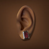 Estate 14K Y Gold Garnet Stud Earrings