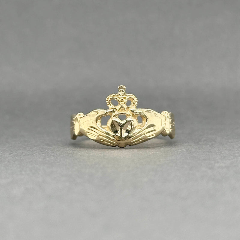 Estate 14K Y Gold Claddagh Ring