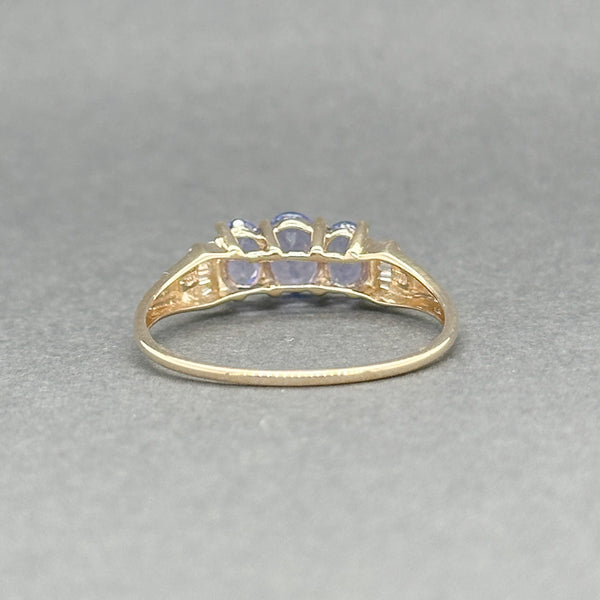 Estate 10K Y Gold 0.88ctw Tanzanite & 0.06ctw Diamond Ring