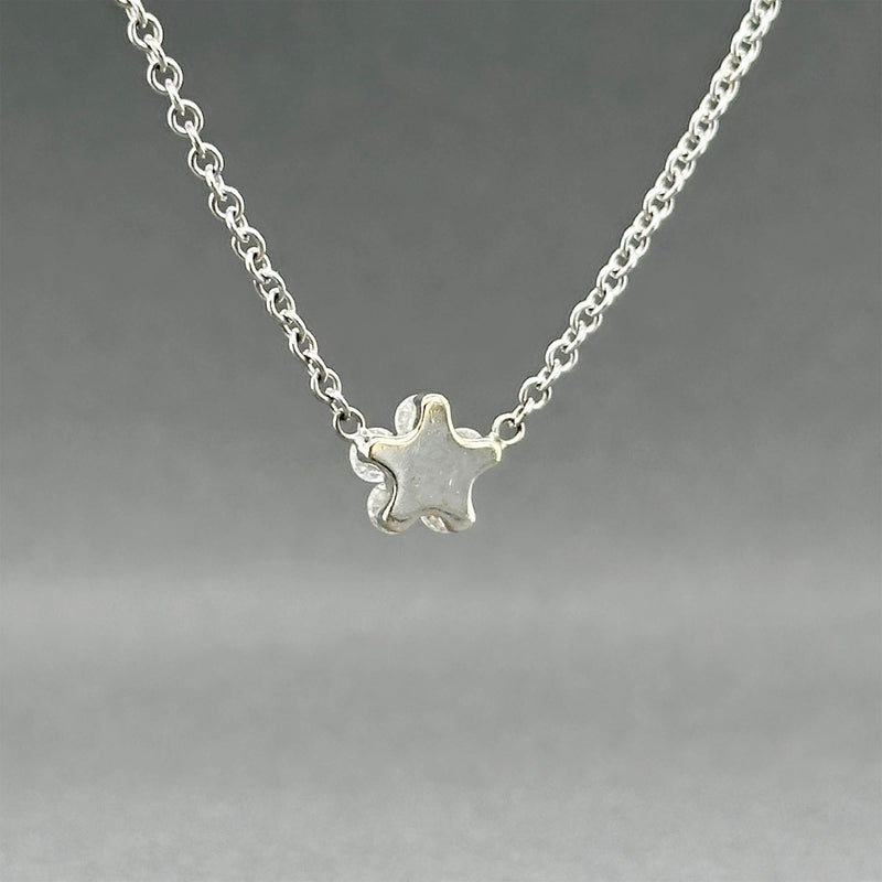 Estate 18K W Gold 0.39ctw Diamond Star Cluster Necklace