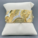 Estate 18K Y Gold 1.97ctw H-I/VS2-SI1 Diamond Seagull Bangle Bracelet