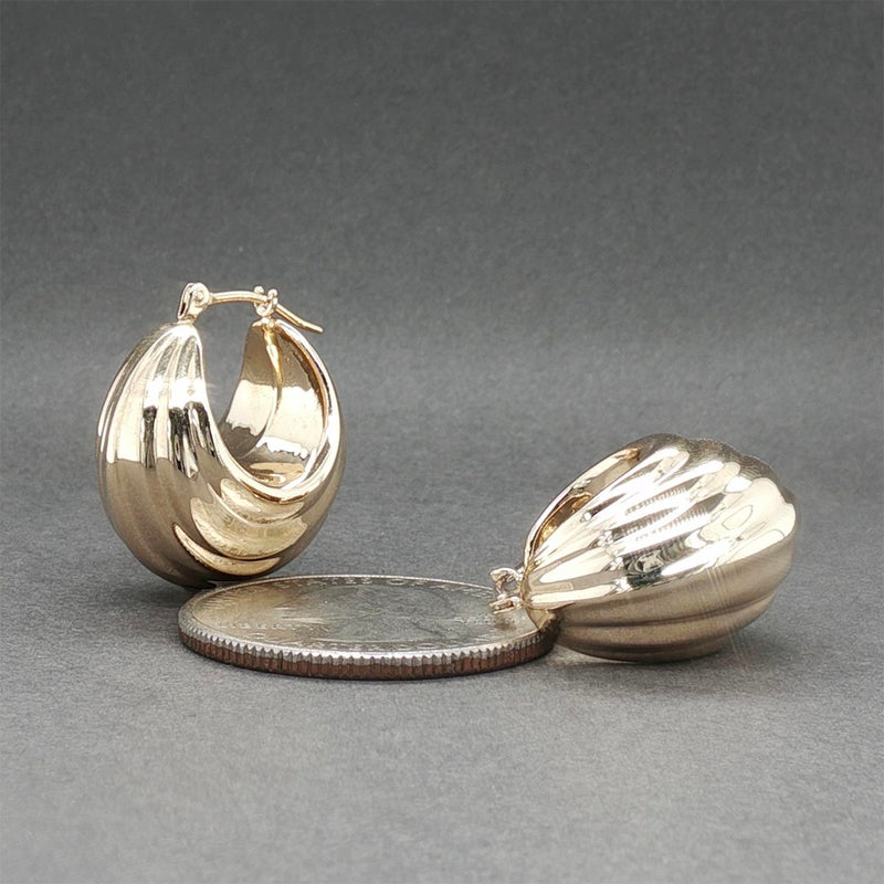 Estate 14K Y Gold 21.07mm Scalloped Hoop Earrings