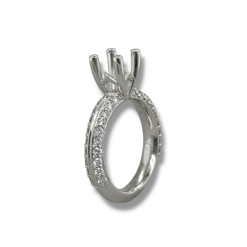 Or 18 carats 0,88 ct avec monture diamant