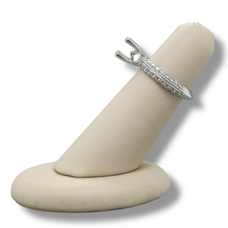 Or 18 carats 0,88 ct avec monture diamant