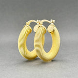 Estate 18K Y Gold 27mm Ribbed Hoop Earrings