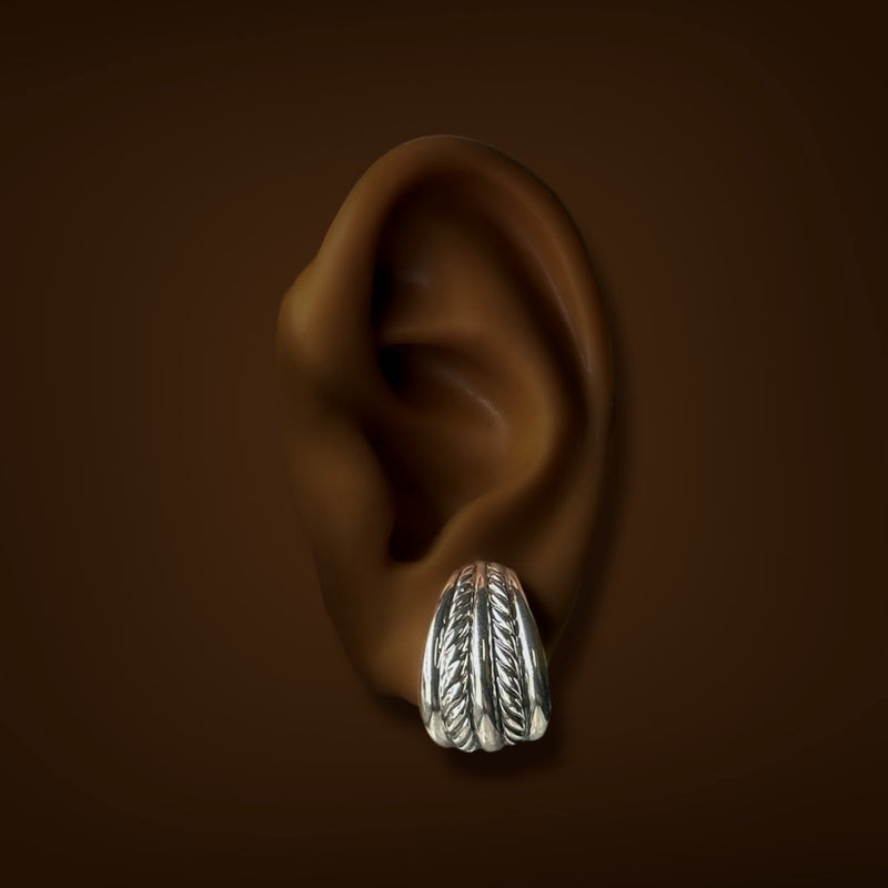 Estate David Yurman SS 18 Thoroughbred Shrimp Earrings