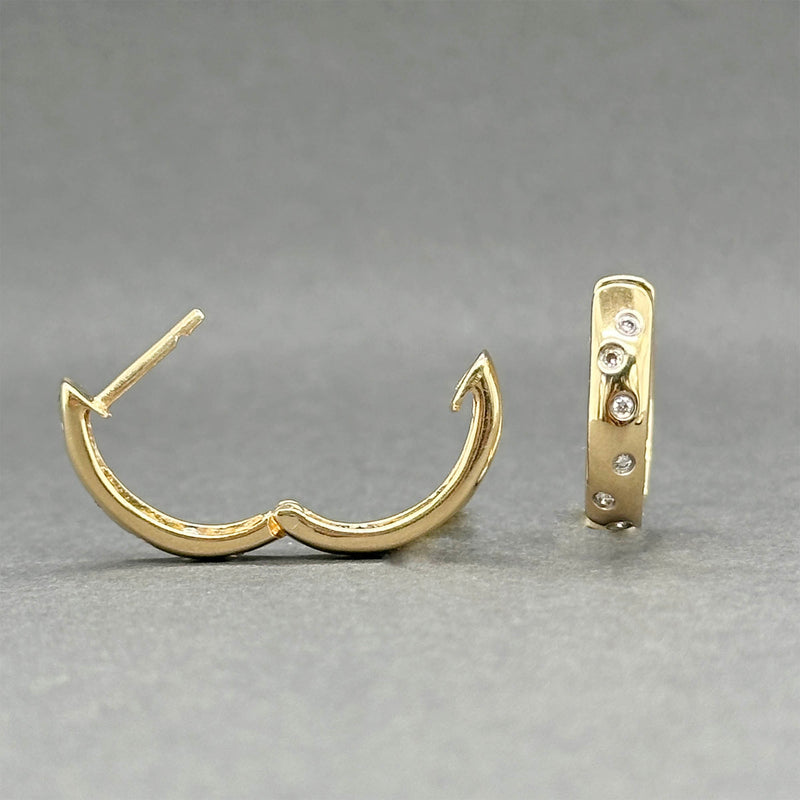 Estate 14K Y Gold 0.04ctw Diamond Huggie Earrings