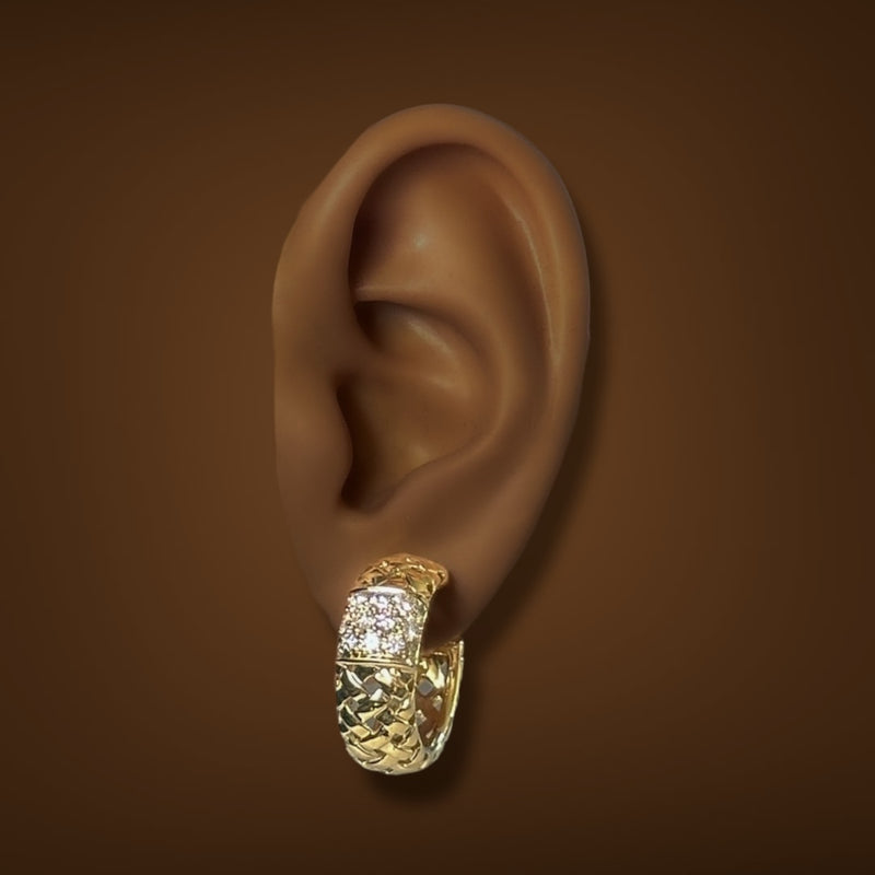 Estate 18K Y Gold 1.21ctw Diamond Hoop Earrings