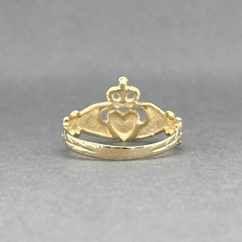 Estate 14K Y Gold Claddagh Ring