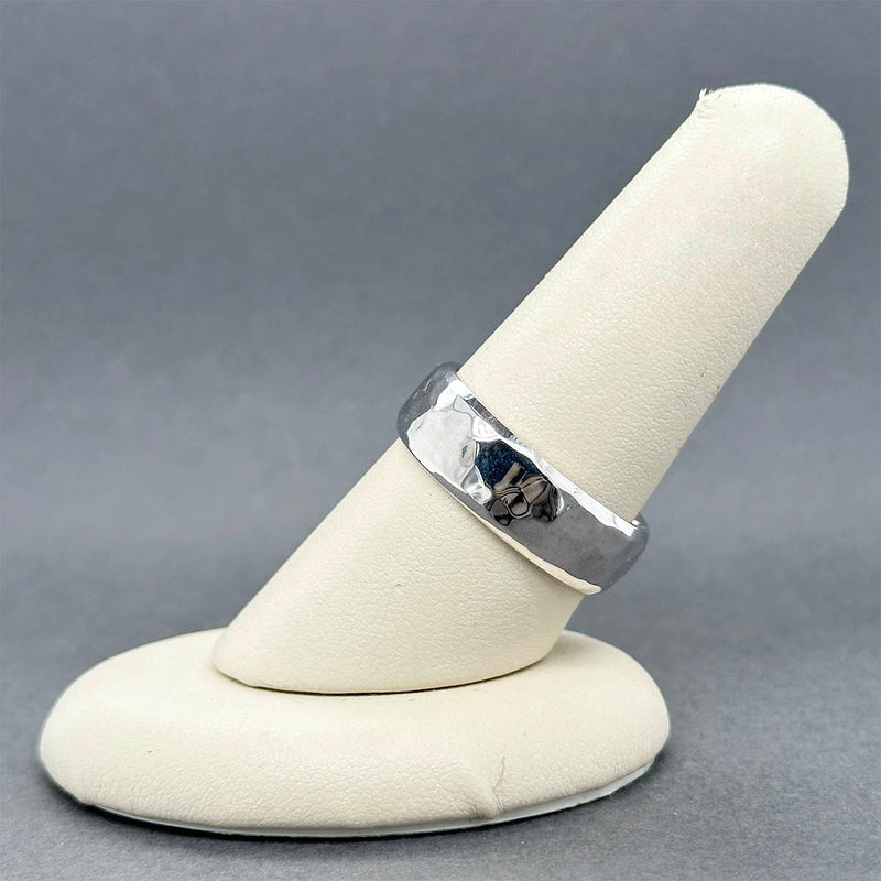 Estate 14K W Gold 7.07mm Hammered Ring