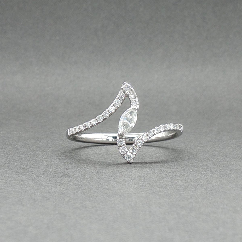 Estate 14K W Gold 0.33ctw Diamond Bypass Ring