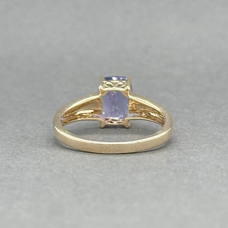 Estate 10K Y Gold 1.59ct Tanzanite Ring - Walter Bauman Jewelers