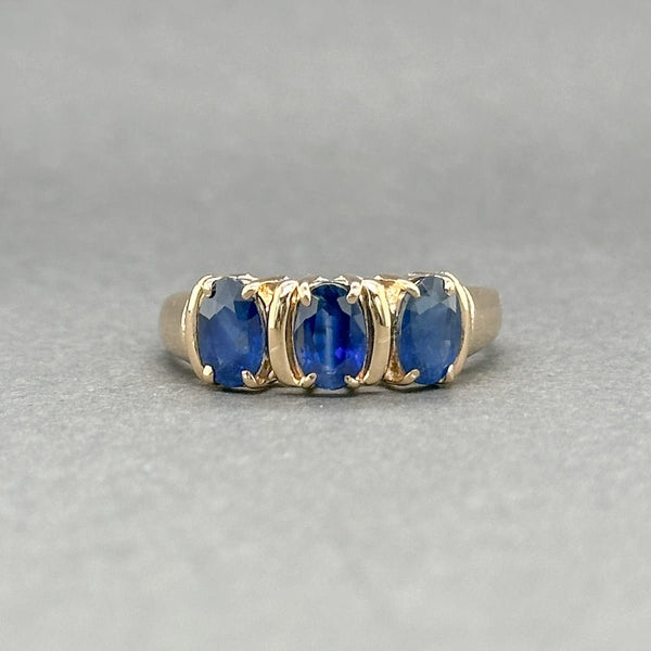 Estate 14K R Gold 1.75ctw Sapphire 3 Stone Ring - Walter Bauman Jewelers