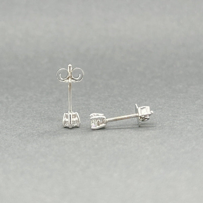 Estate 14K W Gold 0.15ctw H/SI1 Diamond Stud Earrings - Walter Bauman Jewelers