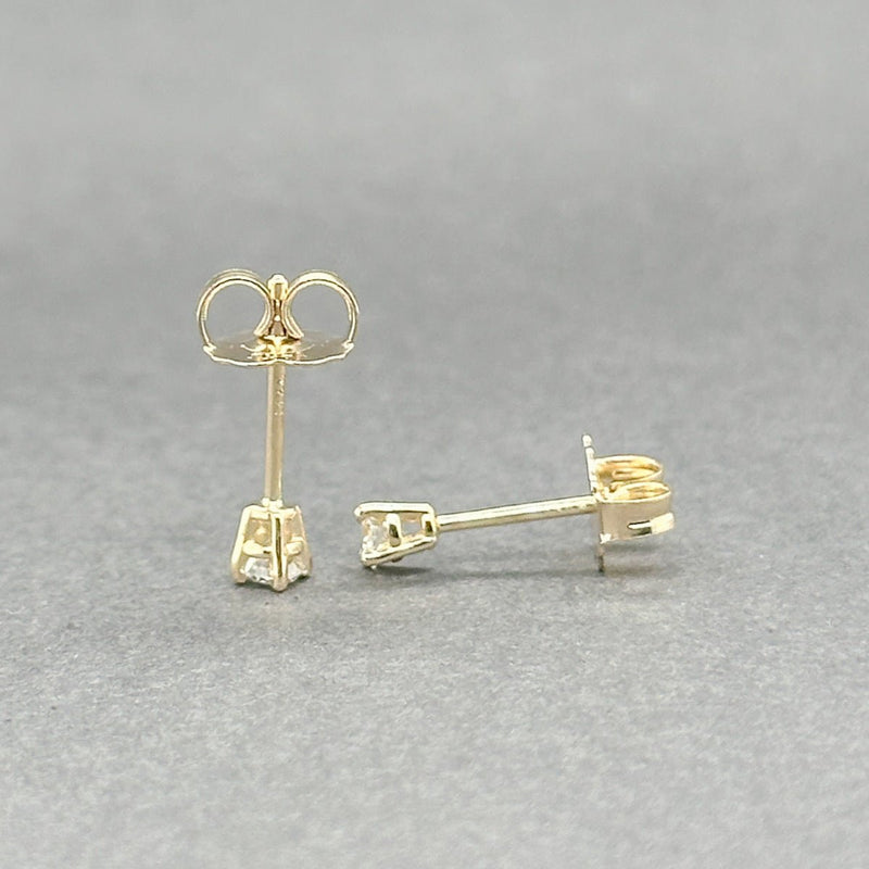 Estate 14K Y Gold 0.13ctw G - I/SI1 - 2 Diamond Stud Earrings - Walter Bauman Jewelers