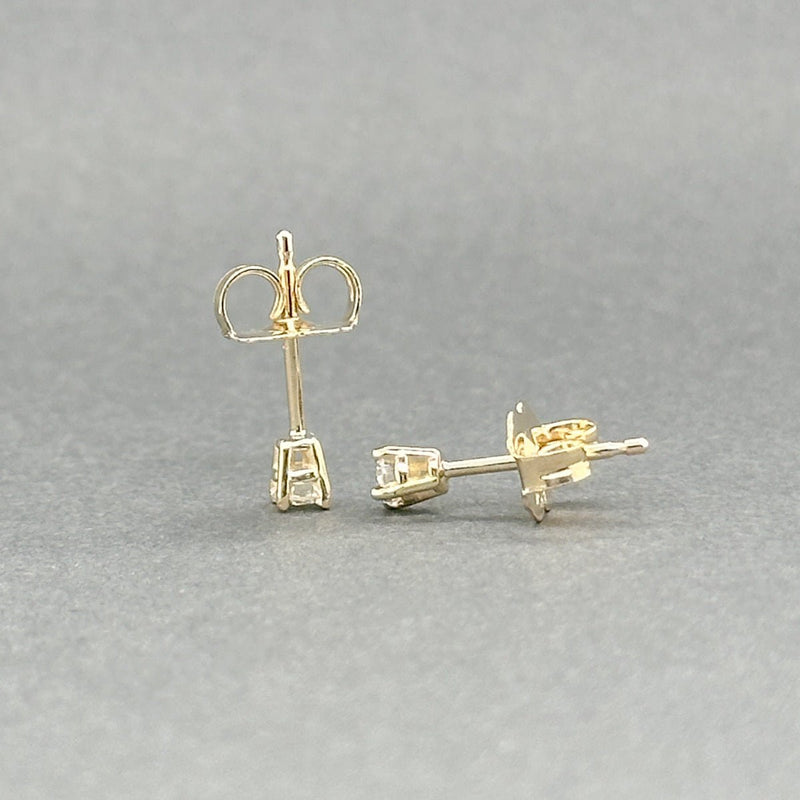 Estate 14K Y Gold 0.16ctw G/SI2 Diamond Stud Earrings - Walter Bauman Jewelers