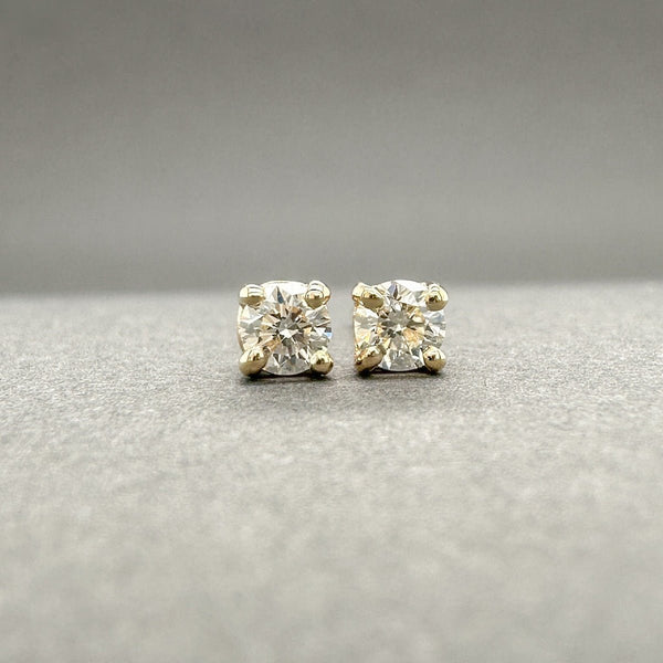 Estate 14K Y Gold 0.19ctw H/SI1 - 2 Diamond Stud Earrings - Walter Bauman Jewelers