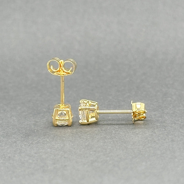 Estate 14K Y Gold 0.52ctw H/I1 Diamond Stud Earrings - Walter Bauman Jewelers