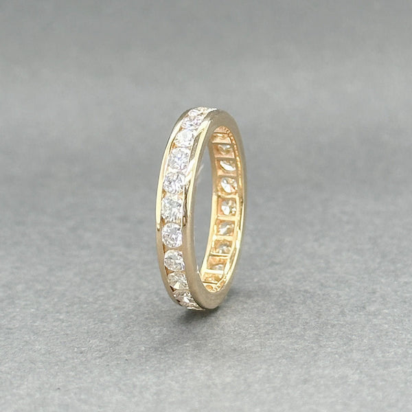 Estate 14K Y Gold 0.70ctw G - H/VS1 - 2 Diamond Eternity Ring - Walter Bauman Jewelers