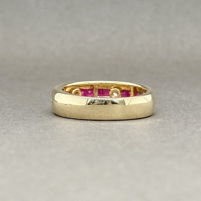 Estate 14K Y Gold 0.72ctw Ruby & 0.18ctw I-J/SI2 Diamond Ring - Walter Bauman Jewelers