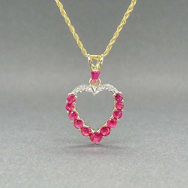 Estate 14K Y Gold 0.89ctw Ruby & 0.02ctw H - I/SI1 Diamond Heart Pendant - Walter Bauman Jewelers