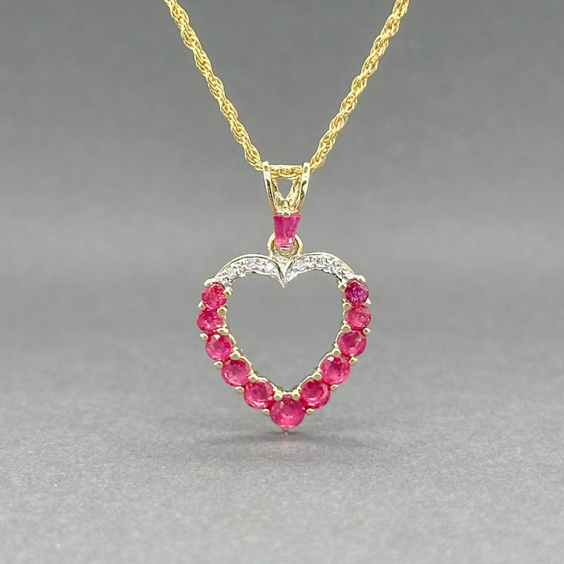 Estate 14K Y Gold 0.89ctw Ruby & 0.02ctw H - I/SI1 Diamond Heart Pendant - Walter Bauman Jewelers