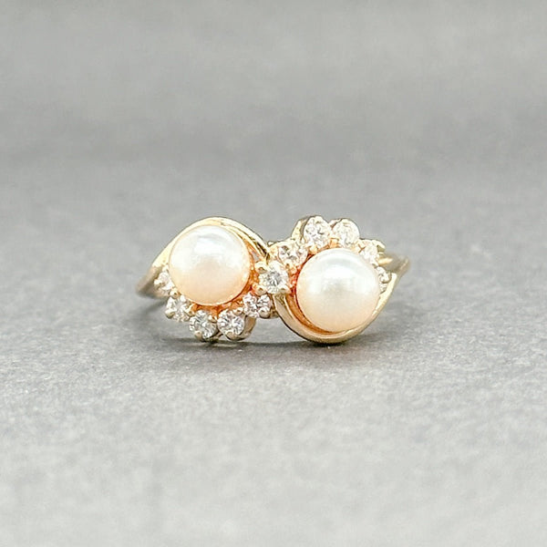 Estate 14K Y Gold Akoya Pearl & 0.14ctw H - I/SI1 Diamond Bypass Ring - Walter Bauman Jewelers